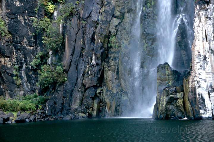 af_la_reunion_005.JPG - Bild des unteren Teils des Cascade de Niagara auf La Reunion