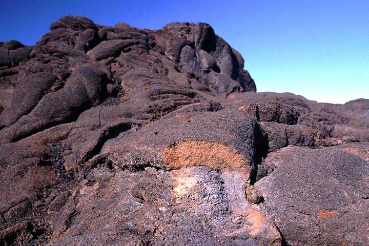 af_la_reunion_015.JPG - Lavaformationen am aktiven Vulkan Piton de la Fournaise auf La Runion