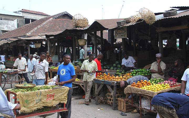 af_tz_stonetown_002.jpg - Auf dem Markt in Stonetown