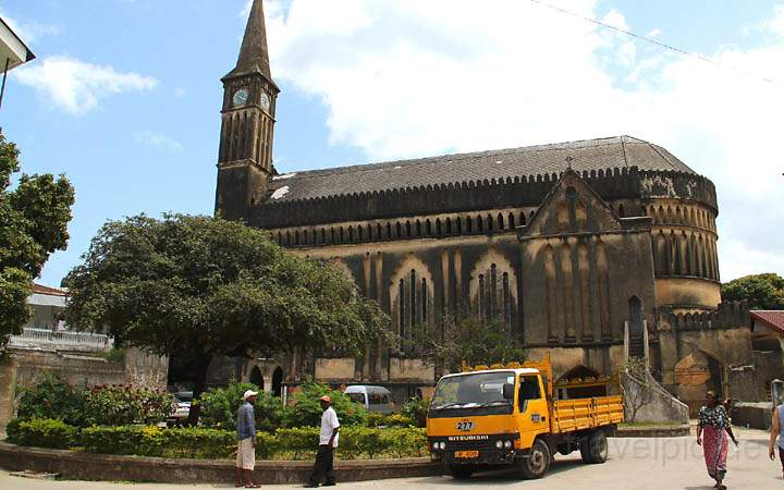 af_tz_stonetown_007.jpg - Die St. Joseph Kathedrale in Stonetown