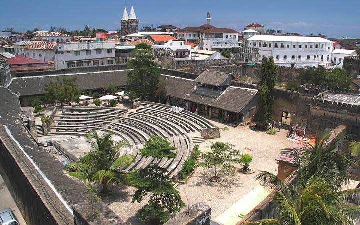 af_tz_stonetown_017.jpg - Blick in den Hof des House of Wonder