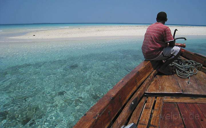 af_tz_sandbank_003.jpg - Ankern vor einer Sandbank im indischen Ozean