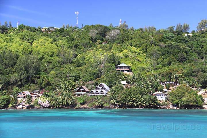 af_sey_praslin_001.jpg - Am Bootshafen der Insel Praslin im Osten der Insel