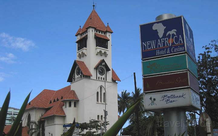 af_tz_dar_es_salaam_010.jpg - Die lutherische Kirche an der Waterfront von Dar es Salaam