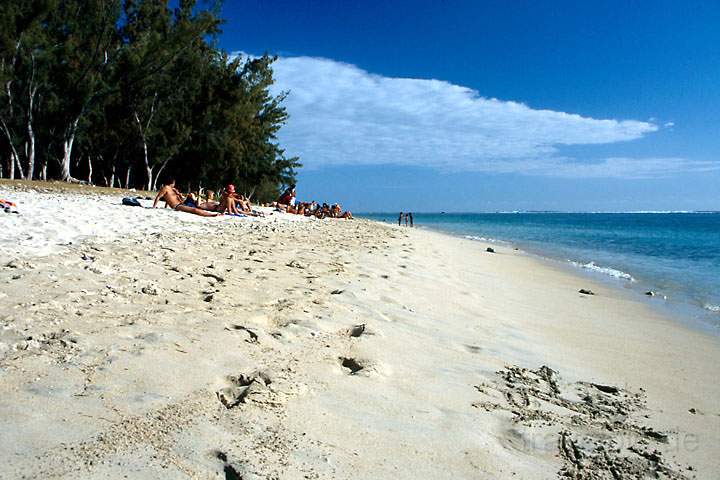 af_la_reunion_002.jpg - Der Strand von l'Hermitage auf La Runion, Afrika