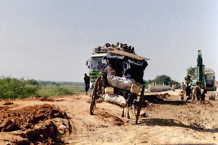 as_myanmar_041.jpg - Durchschnittsgeschwindigkeit mit dem PKW 25 km/h