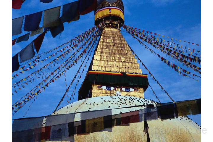 as_np_kathmandu_006.JPG - Die mchtige Stuppa von Bodnath in Kathmandu, Nepal