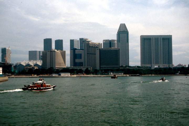 as_singapur_002.JPG - Ein Teil der Skyline von Singapur