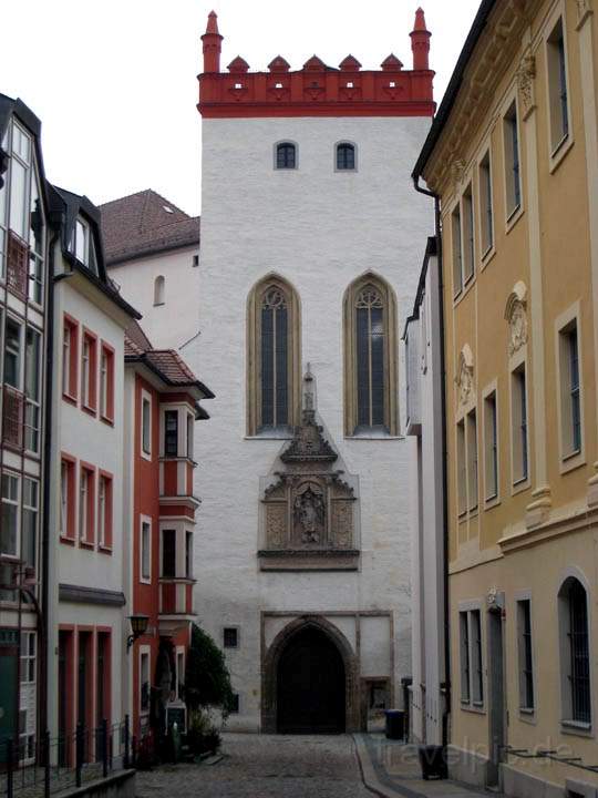 eu_de_bautzen_016.jpg - Der Eingang zur Ortenburg, eines der ltesten Gebude in Bautzen, gebaut auf einem Felsplateau