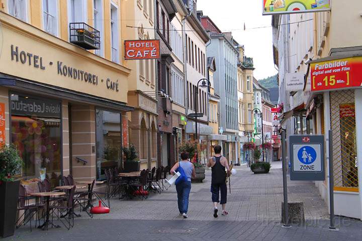 eu_de_bingen_001.jpg - Die Fgngerzone in Bingen am Rhein