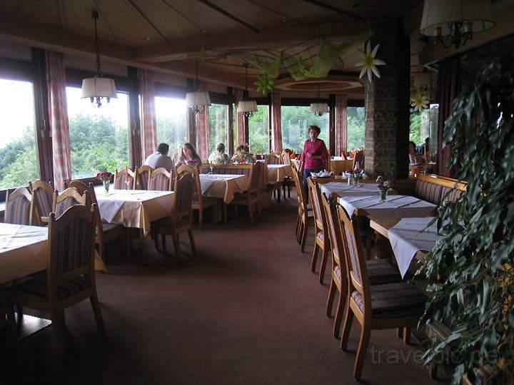 eu_de_frankenstein_011.jpg - Aussichtsrestaurant an der Burg Frankenstein in Sdhessen