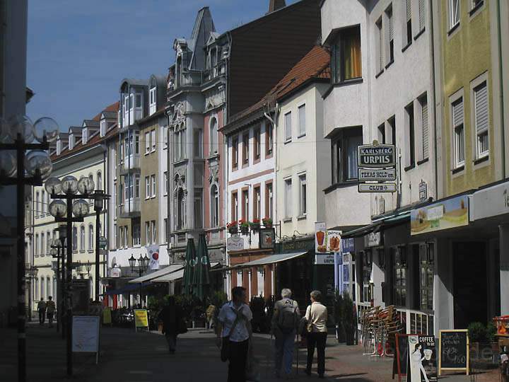 eu_de_kaiserslautern_001.jpg - Ein Teil der Fugngerzone von Kaiserslautern in der Pfalz