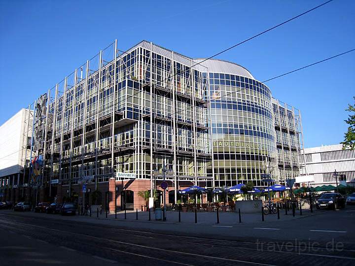 eu_de_mannheim_003.jpg - Die Stadtbibliothek in N3 im Herzen von Mannheim