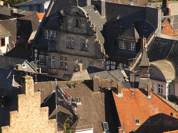 eu_de_marburg_017.jpg - Blick auf die Huser von marburg vom Landgrafenschlo