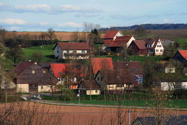 eu_de_oberohrn_014.jpg - Blick zum Altenberg in Oberohrn