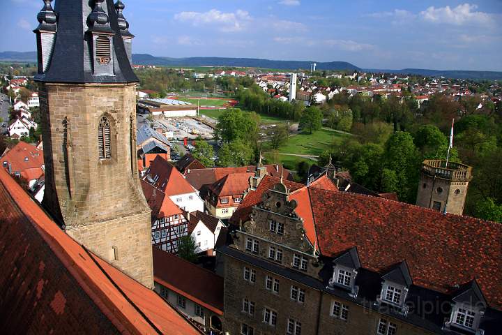 eu_de_oehringen_029.jpg - Blick vom Turm der Stiftskirche auf hringen Sd