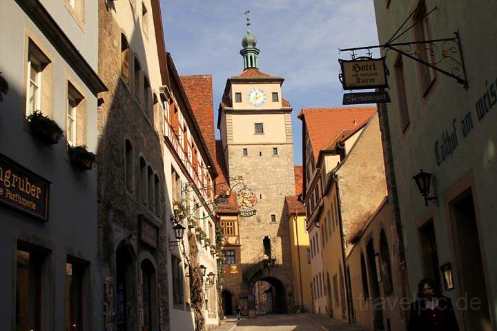 eu_de_rothenburg_041.jpg - Der Weisser Turm in Rothenburg ob der Tauber