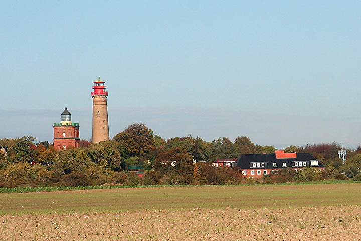 eu_de_ruegen_021.jpg - Der alte und neue Leuchtturm am Kap Arkona, dem Nordkap der Insel Rgen