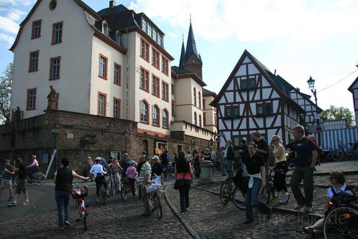 eu_de_seligenstadt_004.jpg - Fugngerzone zur historischen Altstadt von Seligenstadt