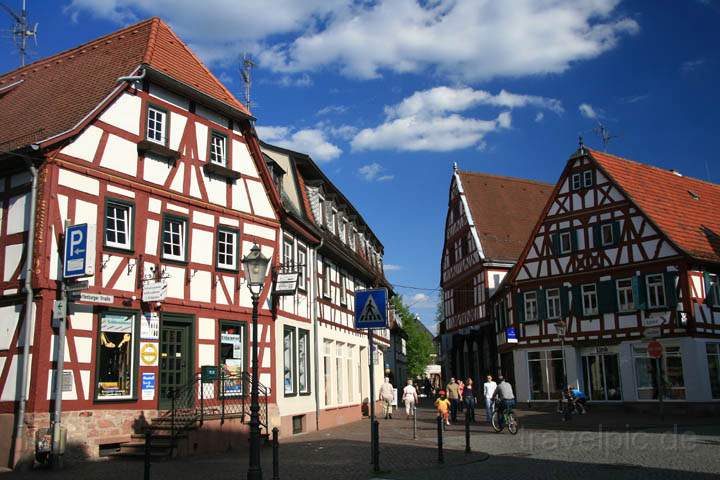 eu_de_seligenstadt_019.jpg - Fachwerkhuser in der Altstadt von Seligenstadt