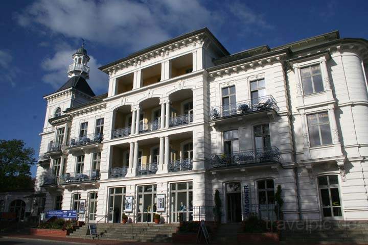 eu_de_usedom_021.jpg - Schne Bdervillen im Seebad Heringsdorf auf Usedom