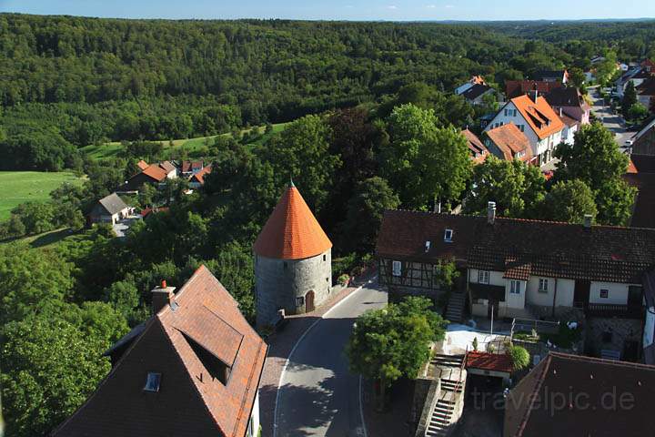 eu_de_waldenburg_008.jpg - Blick entlang der Hauptstrae von Waldenburg im Hohenlohekreis