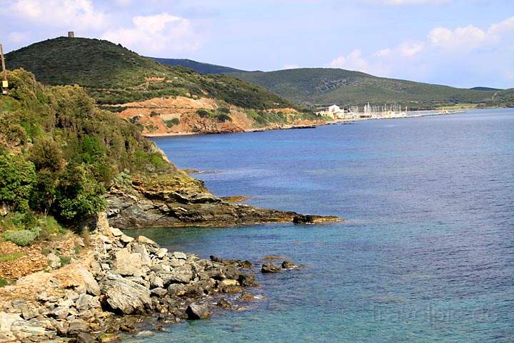 eu_fr_korsika_IMG_6571.jpg - schne Buchten an der Ostseite von Cap Corse, Nordkorsika