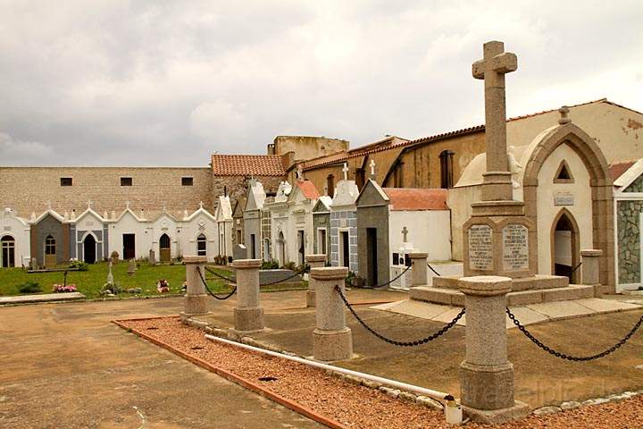 eu_fr_korsika_IMG_8894.jpg - Seefahrer-Friedhof von Bonifatio, Sdkorsika