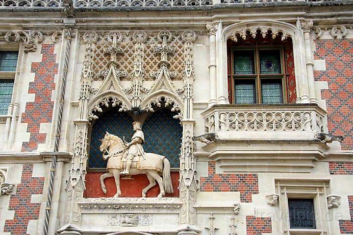 eu_fr_loire_tal_018.jpg - Fassade am Schlo Blois in Blois an der Loire