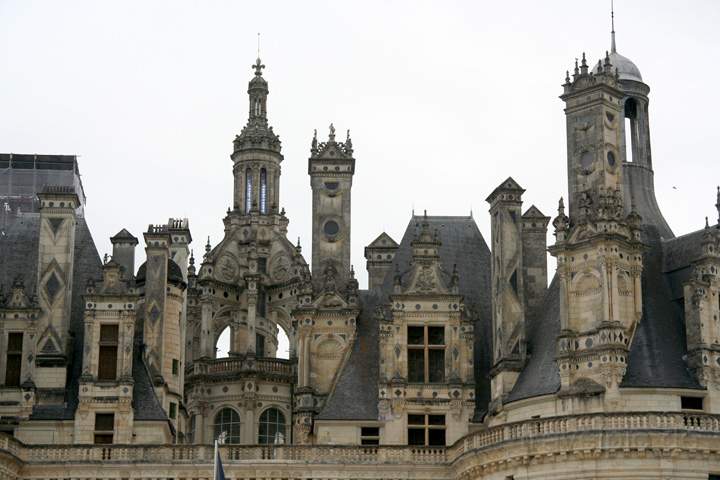 eu_fr_loire_tal_021.jpg - Teil vom bekannten Schlo Chambord in Chambord