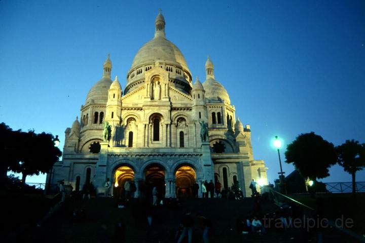 eu_fr_paris_001.JPG - Die berhmte Kirche Sacre Coer in Paris, Frankreich