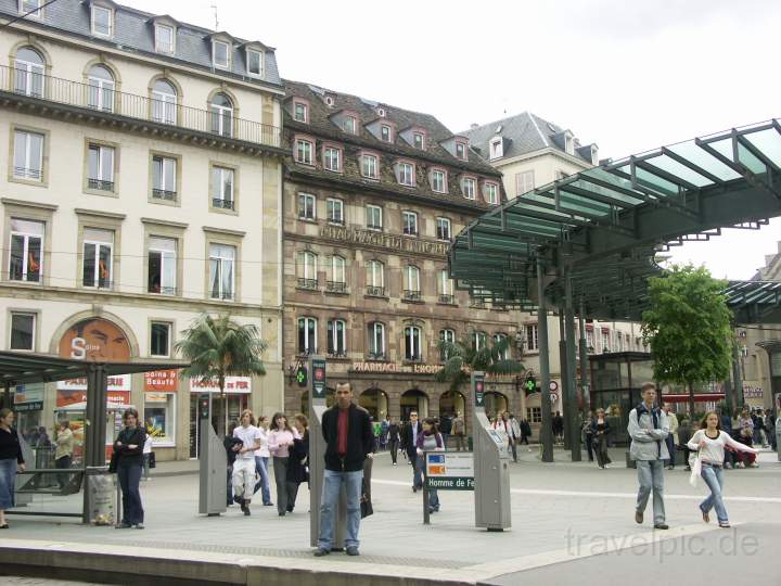 eu_fr_strassburg_001.JPG - Im Zentrum von Straburg am Place Kleber, Elsa