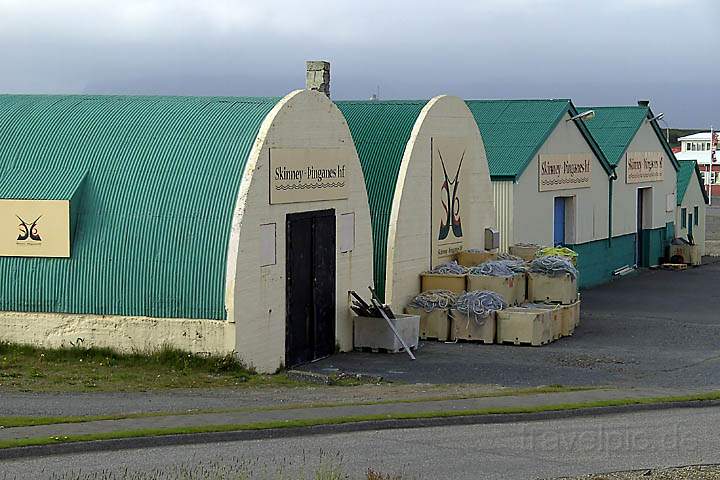 eu_island_038.jpg - Fischhallen in Hfn im Sdosten von Island