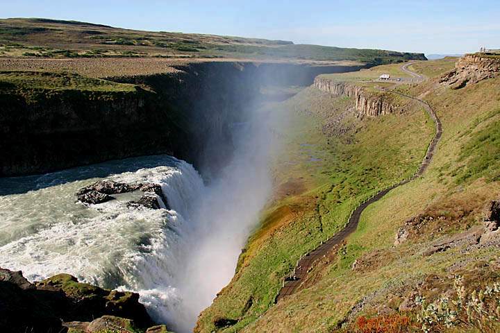 eu_island_056.jpg - Abbruchkante und Graben des Gullfoss