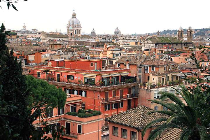 eu_it_rom_023.jpg - Ausblick von der Viale della Trinit dei Monti auf Rom