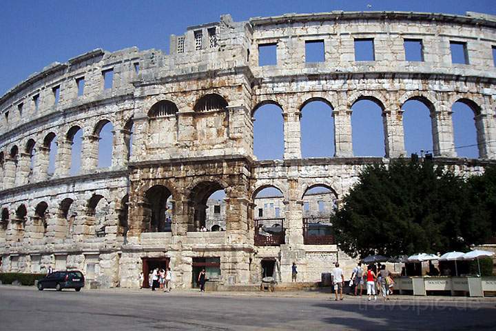 eu_kroatien_005.jpg - Rmische Arena und Amphitheater in Pula in Istrien