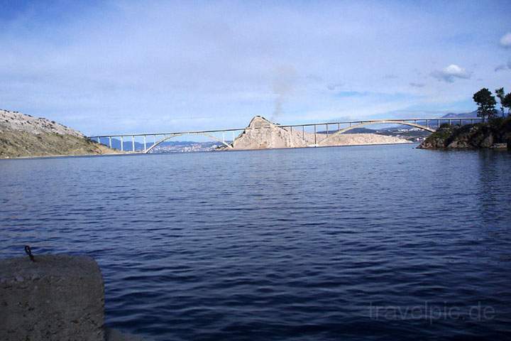 eu_kroatien_018.jpg - Blick auf Krker Brcke auf der Insel Krk