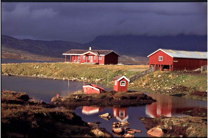 eu_norwegen_013.JPG - Malerische Landschaft bei Jontumheimveien in Norwegen