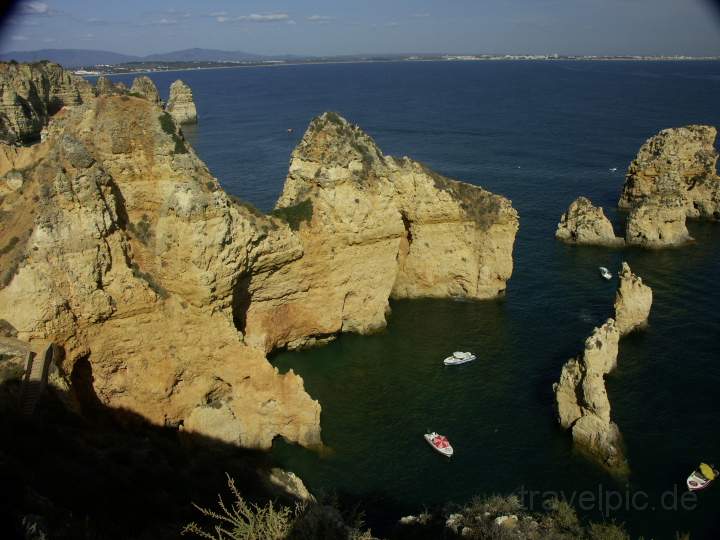 eu_portugal_003.JPG - Die Felsformationen an der Ponta da Piedade bei Lagos im Sden von Portugal