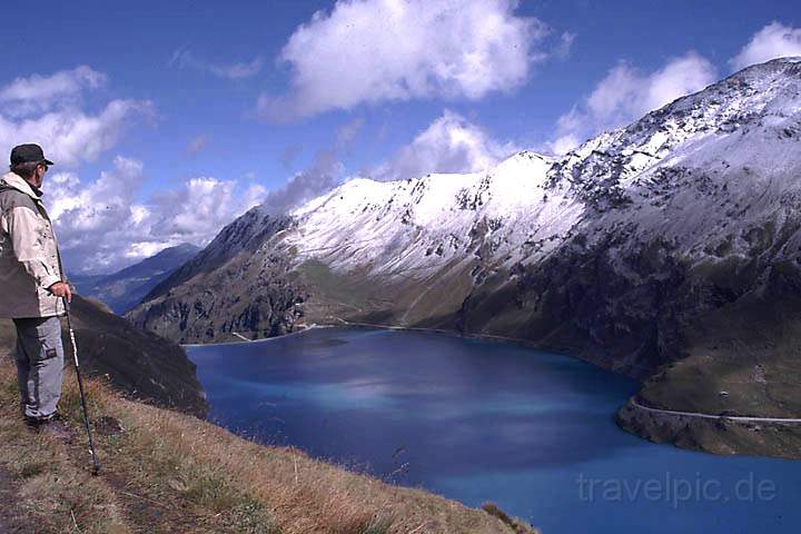 eu_ch_val_d_anniviers_023.jpg - Wanderung um den Moiry-Stausee, (2250 m) im Wallis