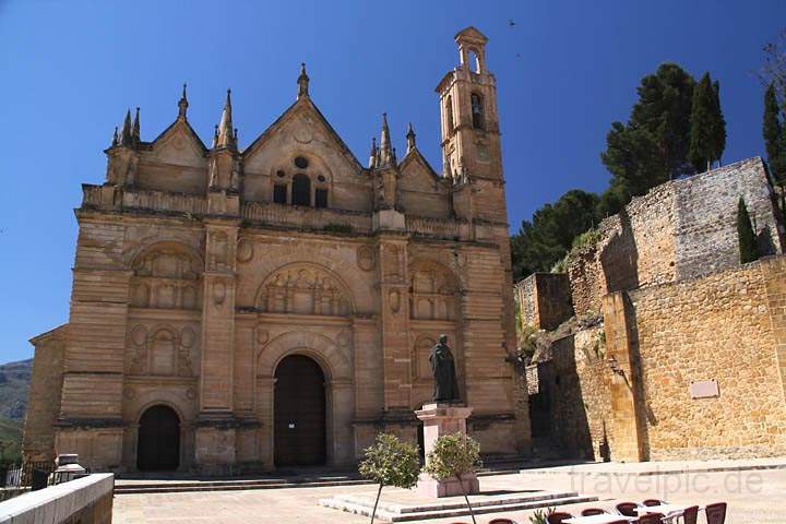 eu_es_antequera_005.jpg - Der Haupteingang der Kirche Colegiata de St.Maria y Mayor