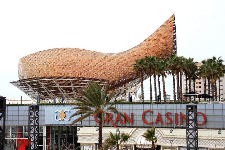 eu_es_barcelona_048.jpg - Das Gran Casino von Barcelona im Hafenviertel Barceloneta