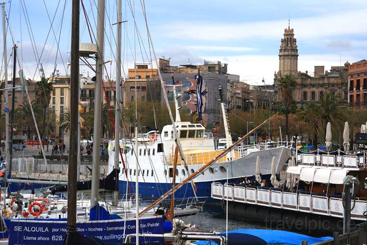 eu_es_barcelona_049.jpg - Der Hafen von Port Vell in der Nhe des Museo d'Historia de Catalunya