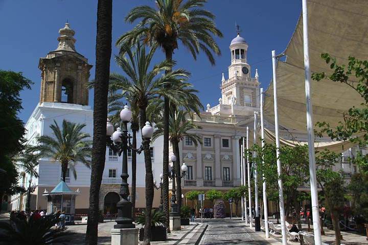 eu_es_cadiz_001.jpg - Am Plaza de San Juan de Dios in der Altstadt von Cdiz