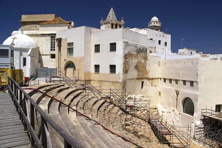 eu_es_cadiz_008.jpg - Das rmische Theater von Cadiz im Sden von Spanien