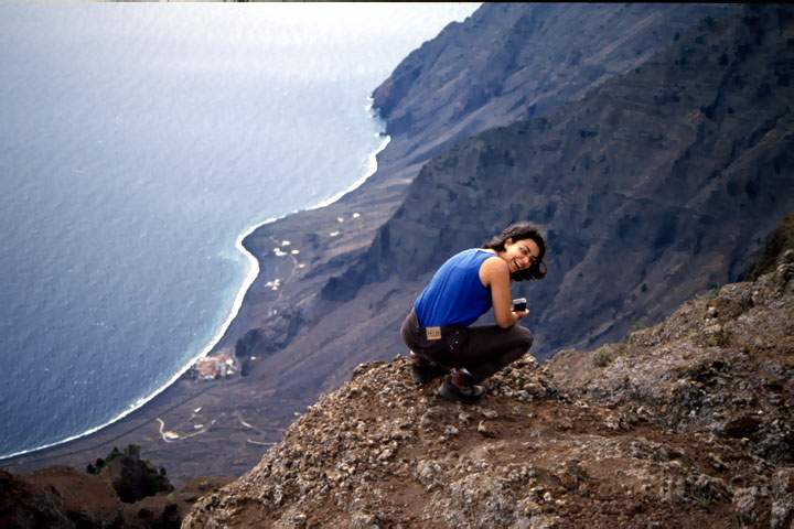 eu_es_el_hierro_007.JPG - Die Aussicht vom Aussichtspunkt Mirador de Isora auf El Hierro