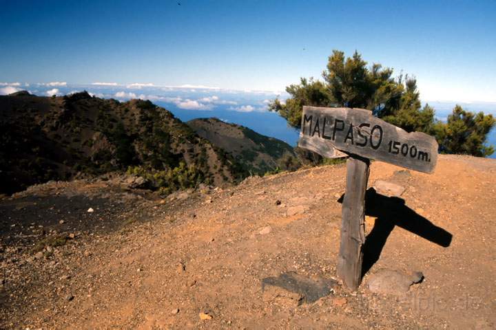 eu_es_el_hierro_016.JPG - Der Malpaso ist der hchste Punkt der Insel El Hierro, Kanaren