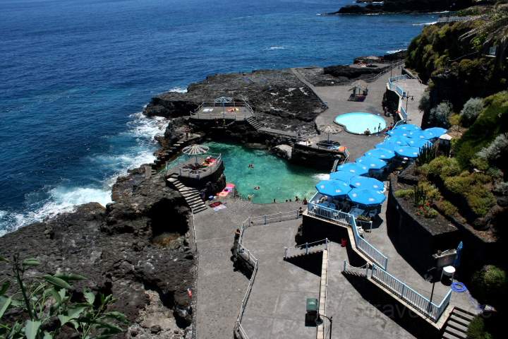 eu_es_la_palma_015.JPG - Das geschtzte Meerwasserbecken von Carco Azul im Osten von la Palma