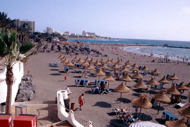 eu_es_teneriffa_001.JPG - Die Strnde am Playa des las Americas im Sden von Teneriffa