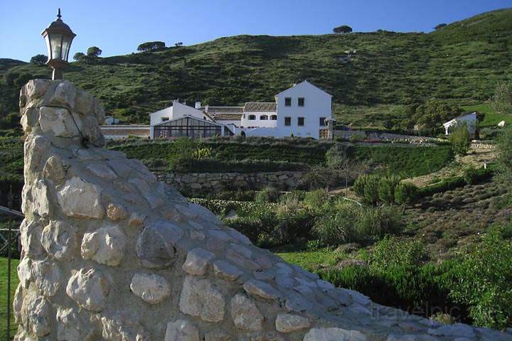 eu_es_ronda_001.jpg - Eine Hotelanlage bei Ronda